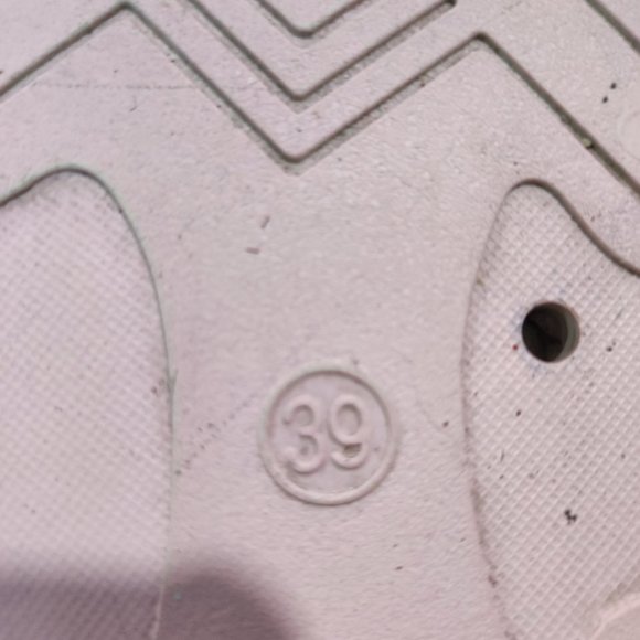 Ardene Real Love light pink slippers women's size 8 - Picture 8 of 8